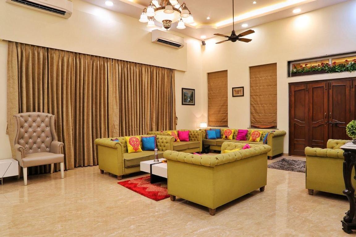 مومباي Aashiyaanaa Villa "The Palace" المظهر الخارجي الصورة